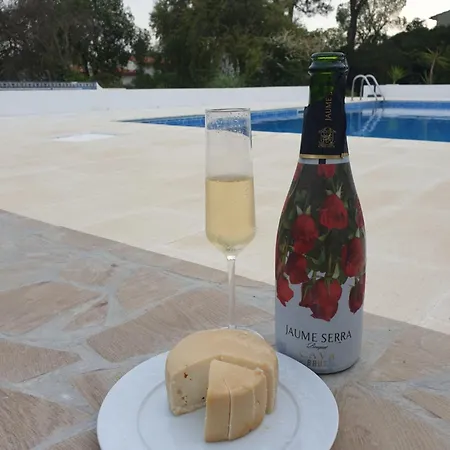 アパート Sondela Self Catering *